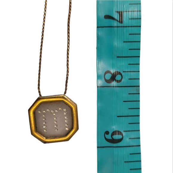 VINTAGE Necklace Avon Monogram 3/4" "M" Goldrone 18" Chain - Picture 6 of 7